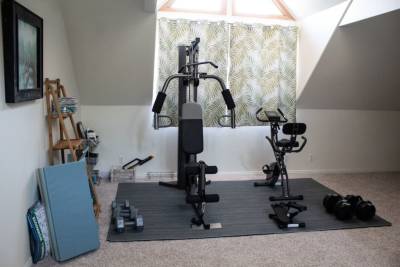 All The Essentials You Need to Start Your Home Gym