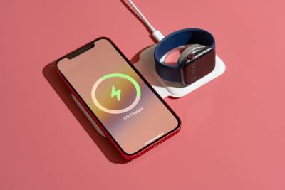 The Best Wireless Charging Pads for Every Device