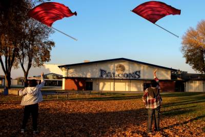 8 Ways Custom Flags Can Boost Your School Spirit