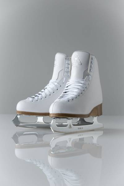 Best Ice Skates for Beginners