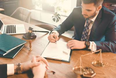 4 Tips to Get More Clients as a Lawyer