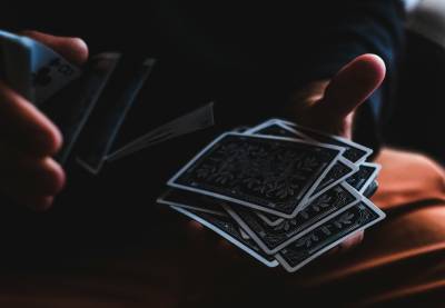 5 Things to Discuss with Your Magician Before You Hire Them for an Event