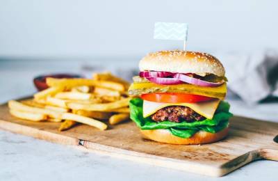 Top 5 Best Rated Burger Places to order via UberEats in VAUGHAN(Woodbridge)