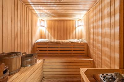 8 Customization Options for your Home Sauna