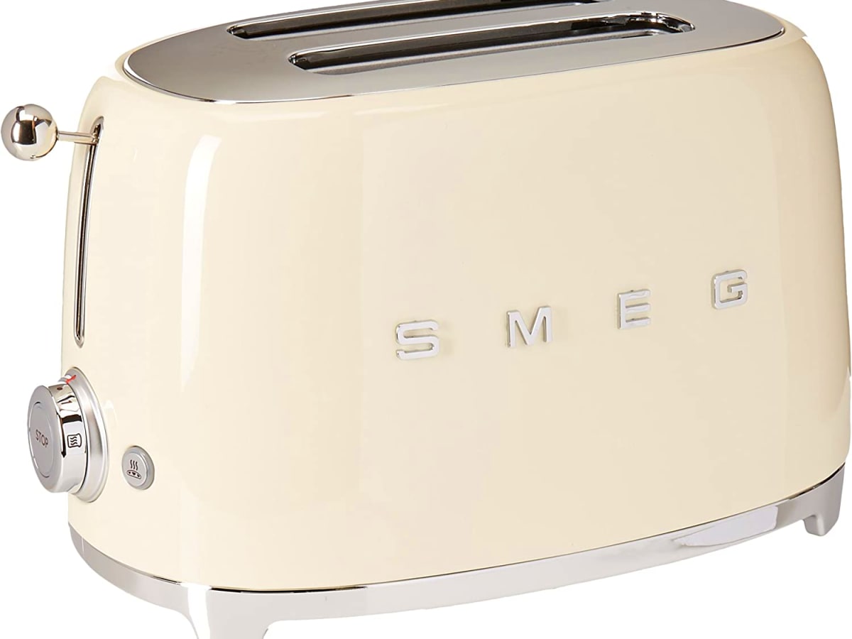 Smeg TSF01CRUS 50's Retro Style Aesthetic 2 Slice Toaster The Best