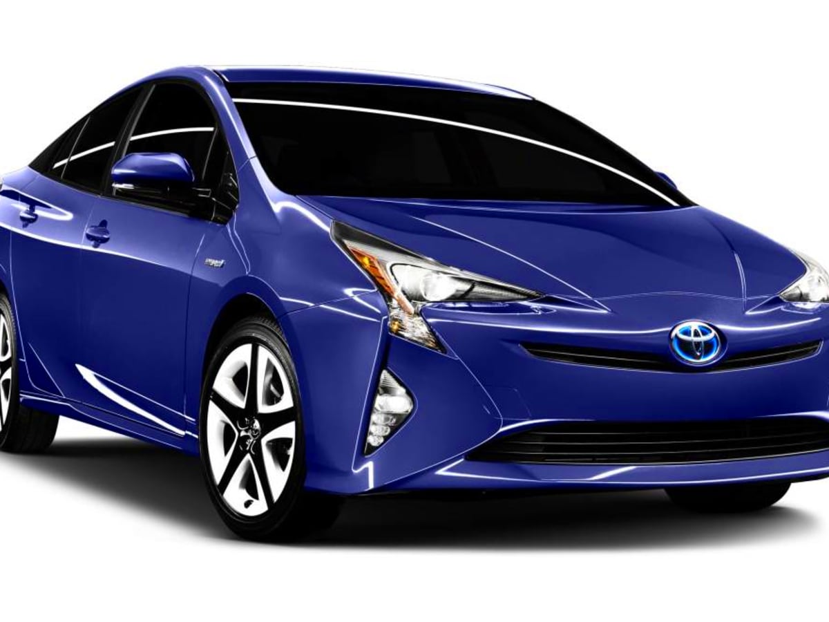 Toyota Prius | Good Cars to Learn to Drive in