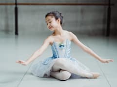 Attend a ballet or dance performance