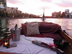 Go on a romantic gondola ride in the Yarra River