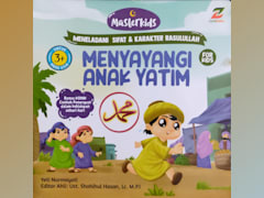 Menyayangi Anak Yatim