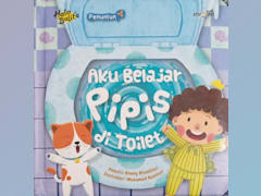 Aku Belajar Pipis di Toilet