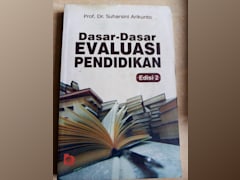 Dasar-Dasar Evaluasi Pendidikan