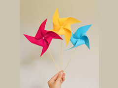 Make paper pinwheels