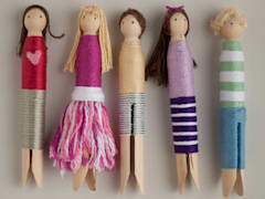 Design clothespin dolls