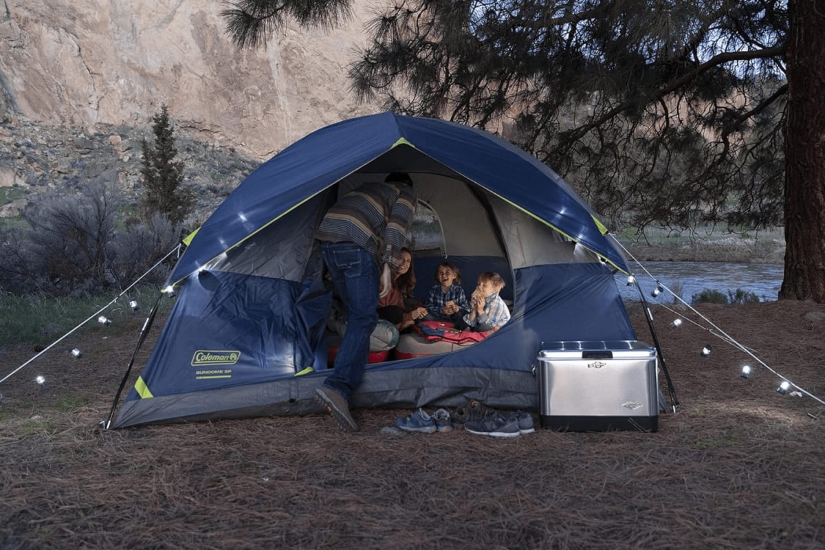 Coleman Sundome