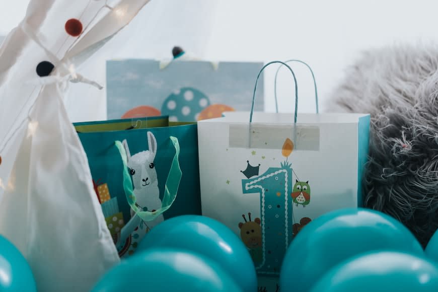 Best personalized baby gifts