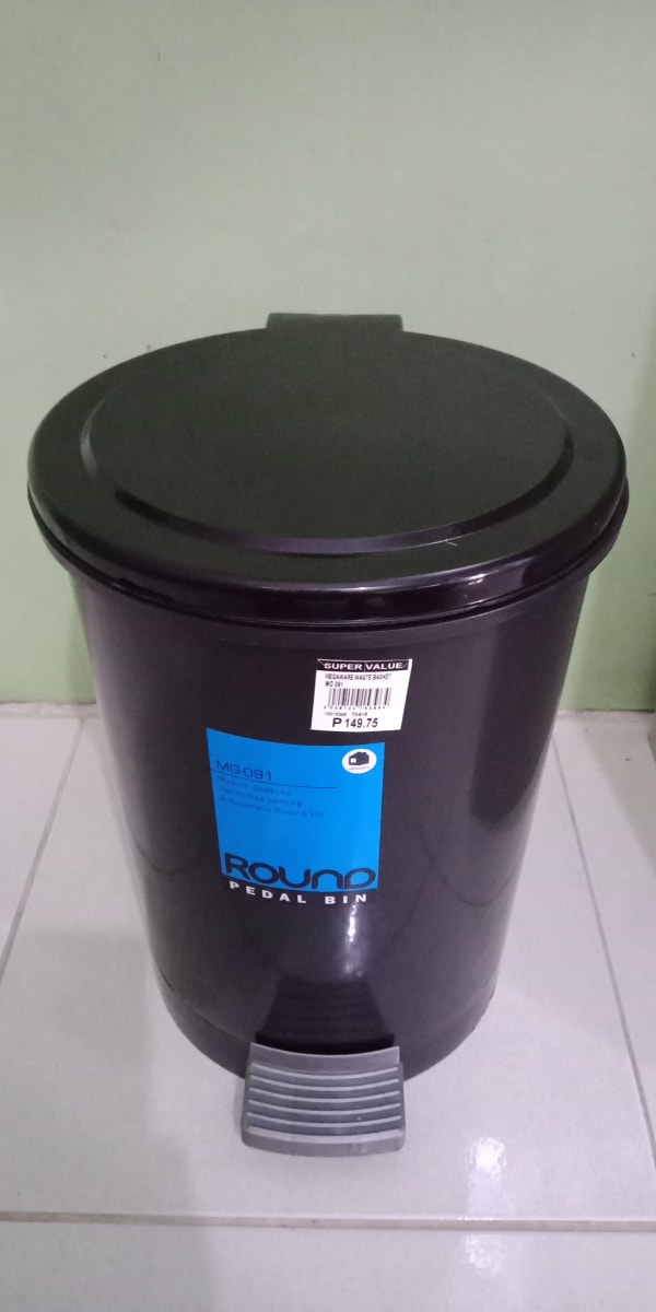 Trash Bin (for disposable diapers)