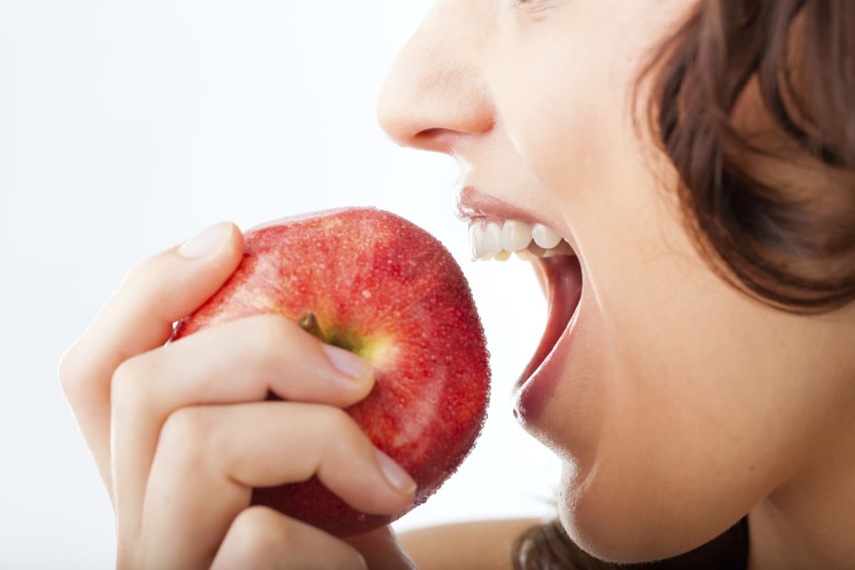 If you're hungy, ask yourself if you want an apple. If the answer is no, you're probabaly just bored