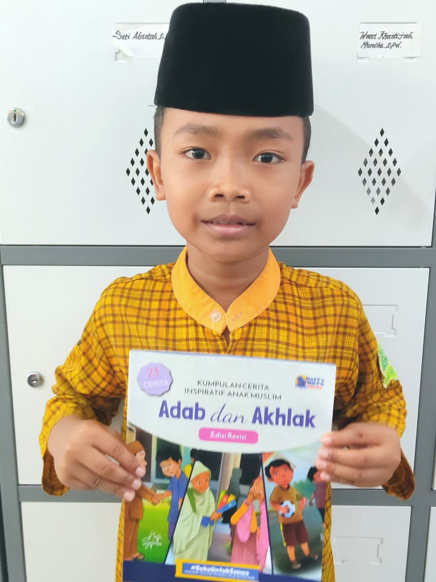 Adab dan Akhlak