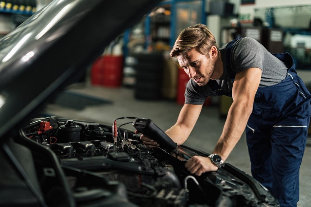 Professional Commercial Vehicle Mechanic
