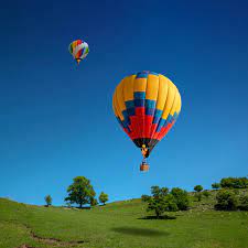 Take a hot air balloon or helicopter ride