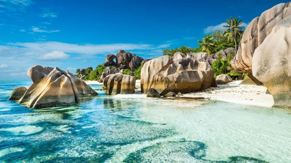 The Ultimate Travel Bucket List of The Seychelles