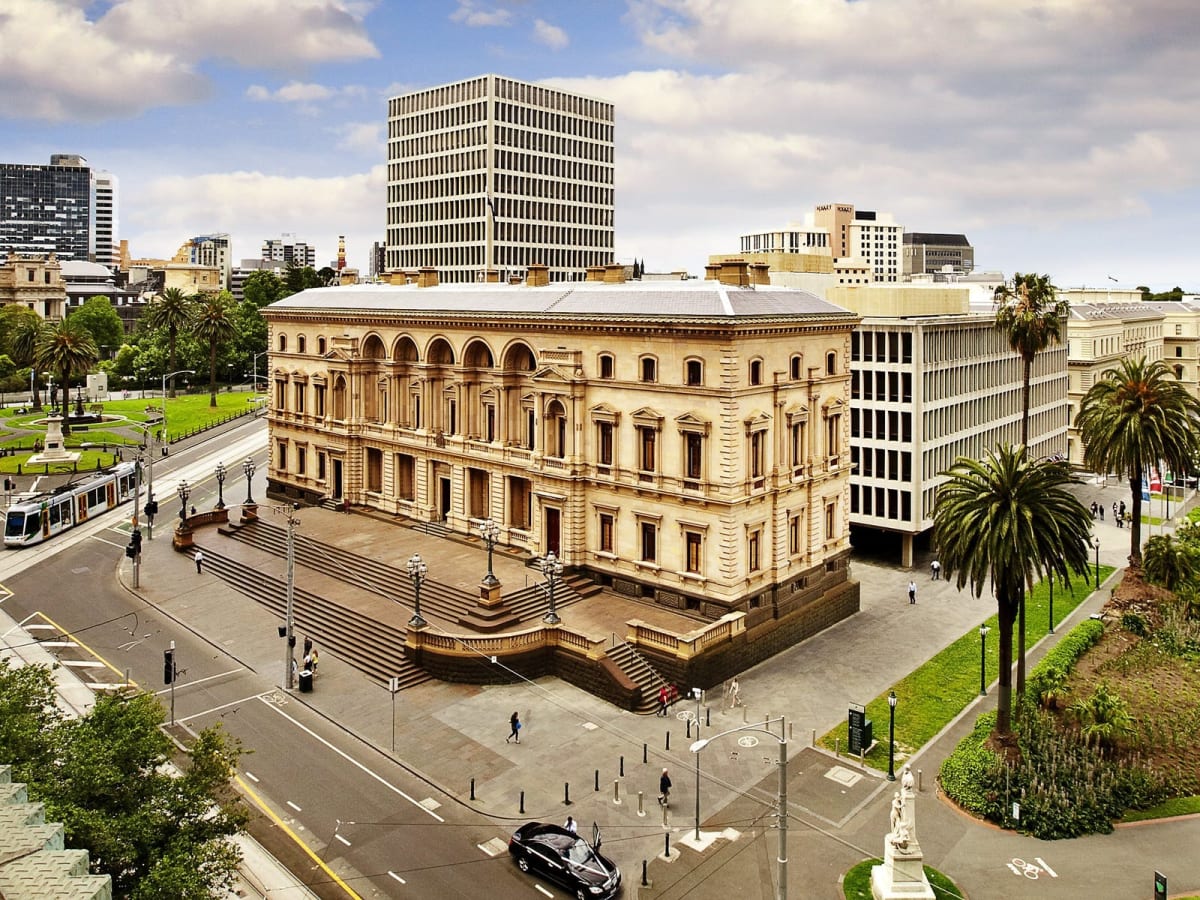 Take a guided tour of the Old Treasury Building
