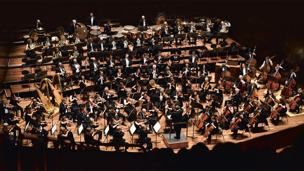 Attend a classical music performance at the Melbourne Symphony Orchestra