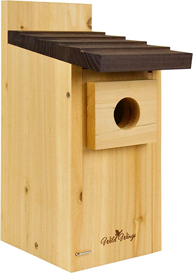 WWCH3 Cedar Blue Bird Box House