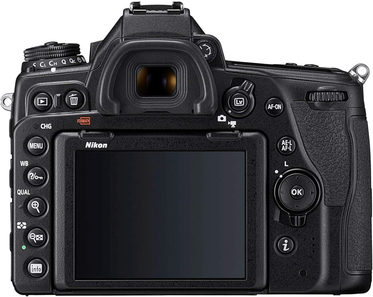 Nikon D780