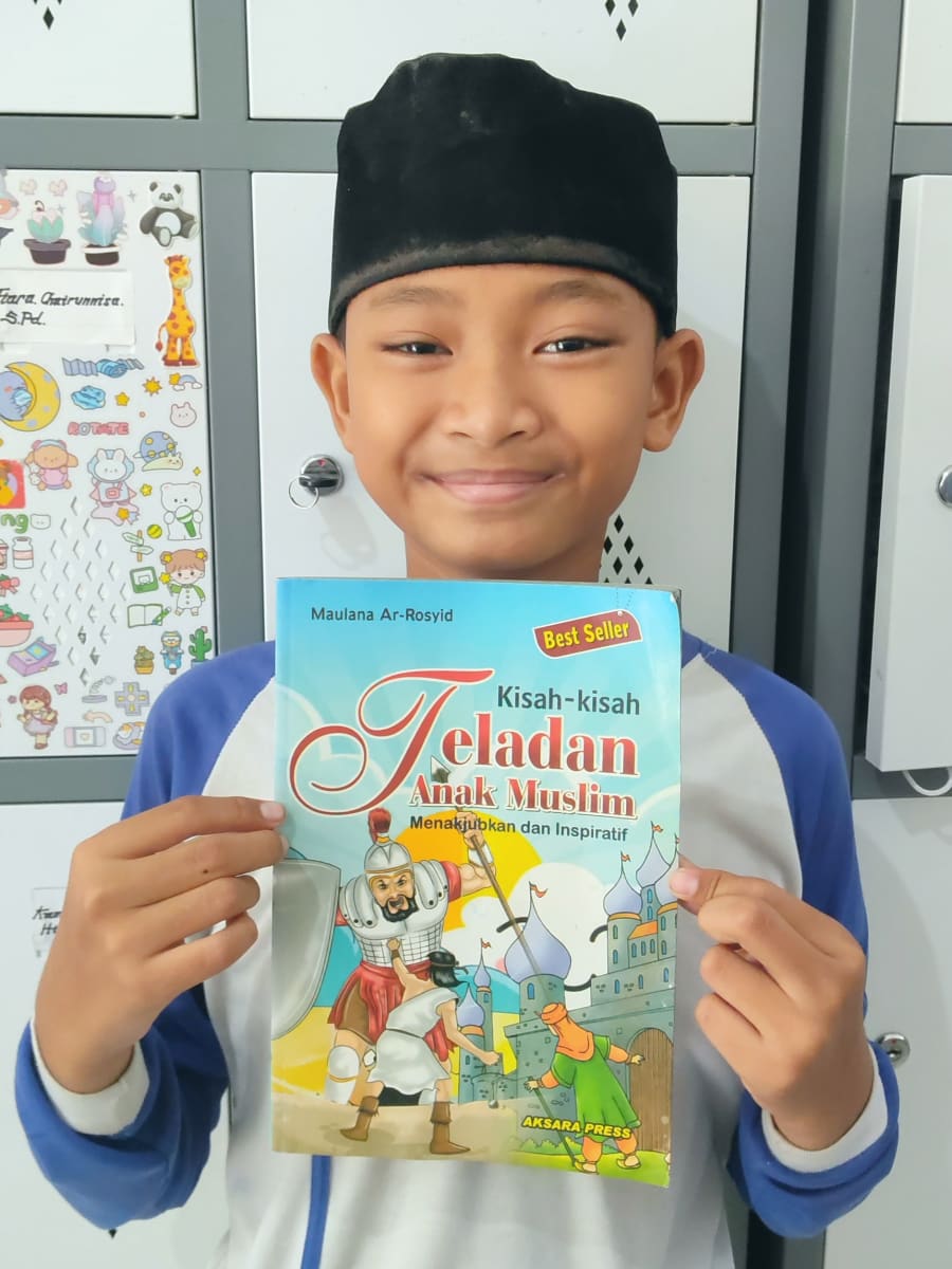 Kisah-Kisah Teladan Anak Muslim