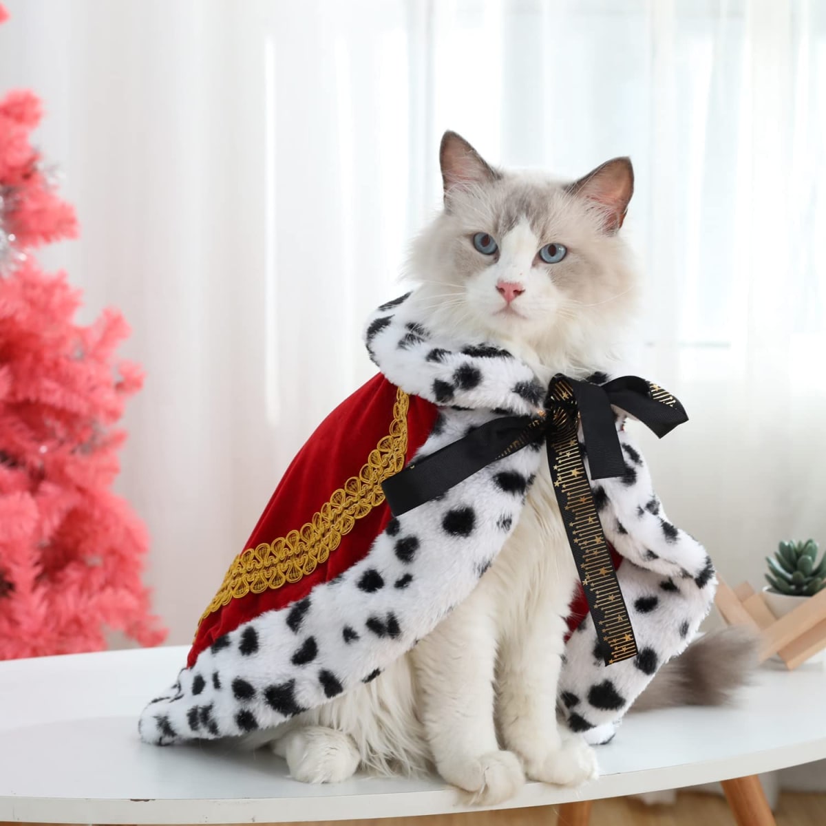 Serial Lux Fur Cat Cloak