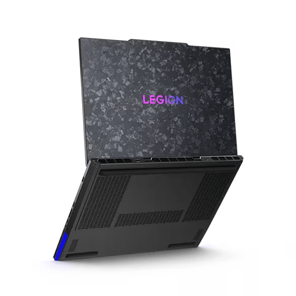 Lenovo Legion 9i, Intel Ultra 9-275HX, RTX 5090, 32 GB DDR5-5200, 1 TB SSD, UHD+ 240 Hz / FHD+ 440 Hz 3D enabled 540 nits 100% DCI-P3
