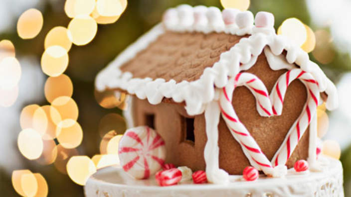 Make gingerbread house