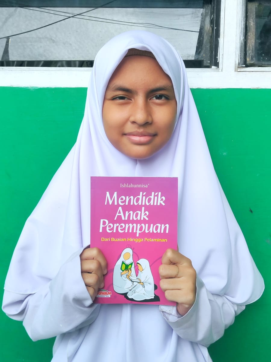 Mendidik Anak Perempuan