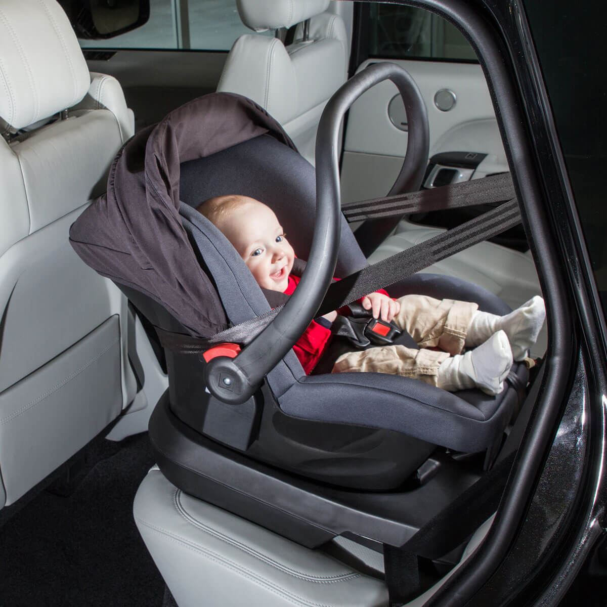 Baby Capsule/Car Seat (if you have a car)