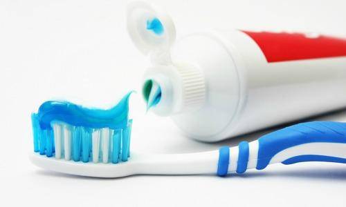 Toothbrush & toothpaste