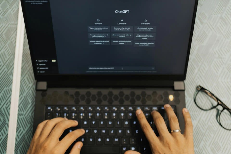Generate Clear and Concise Summaries
