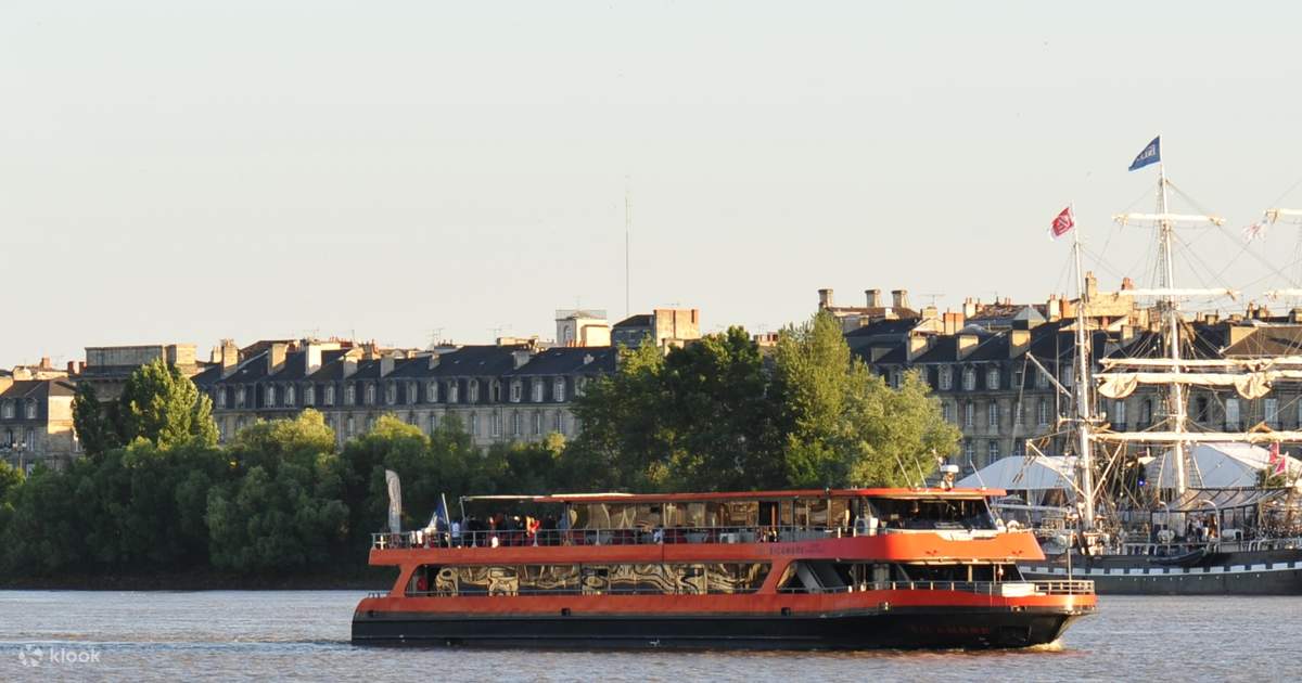 Garonne River Cruise & Wine Tasting
