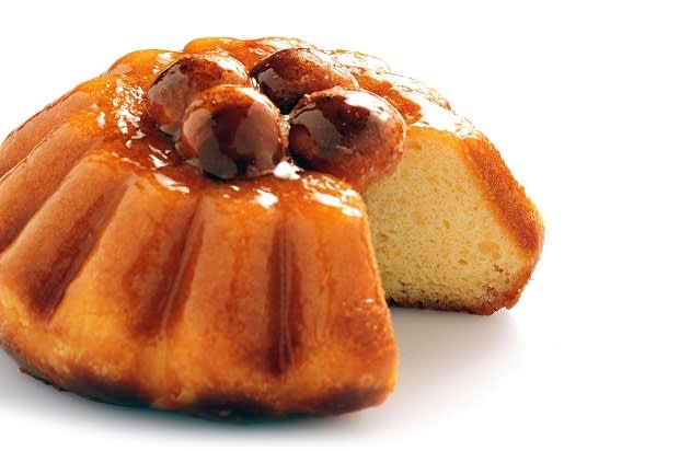 Neapolitan Babà (Rum Cake)