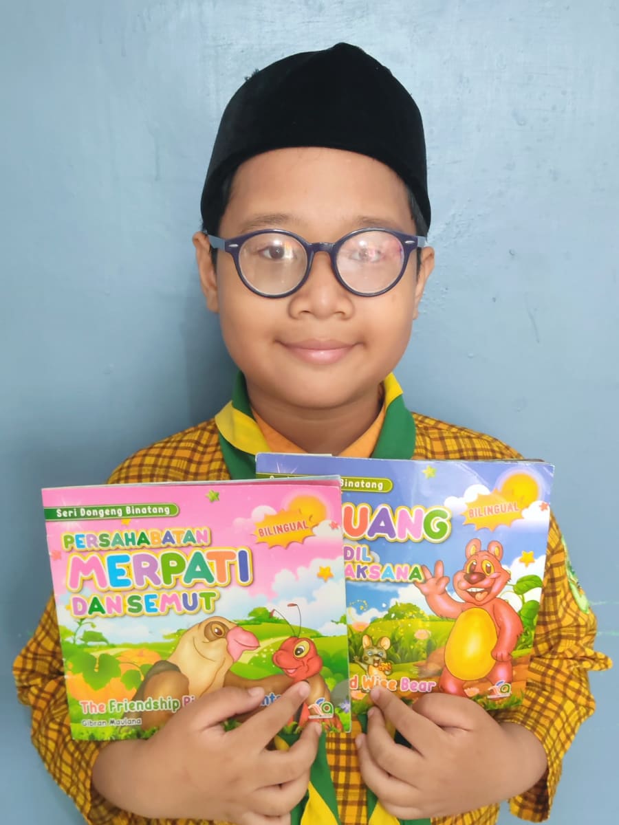 Persahabatan Merpati dan Semut