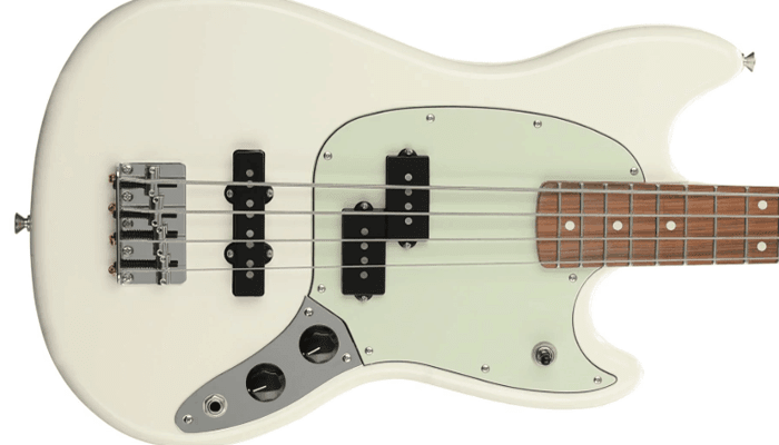 Player Mustang PJ Bass
