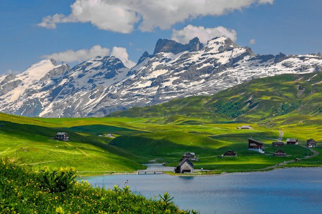 10 Things You Shouldn’t Do in Switzerland – A Travel Guide