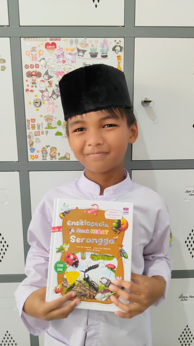 Ensiklopedia Anak Hebat Serangga