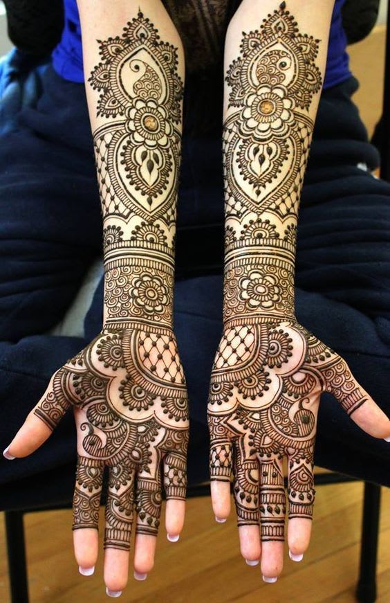 Book mehendi artist for guests