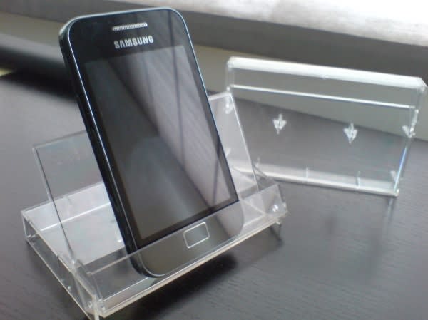 Revive your old cassette cases as phone stands