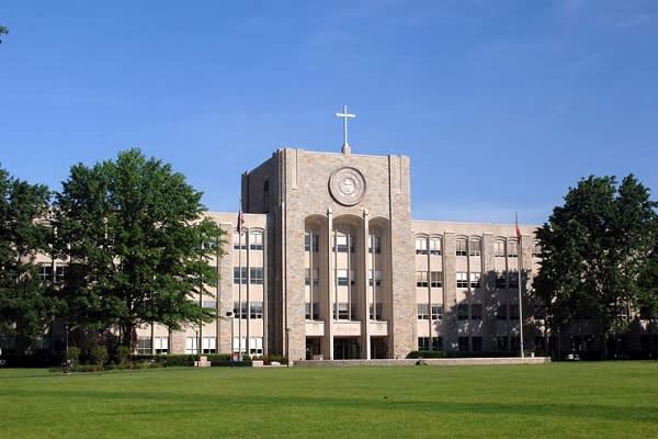 St. John's University (NY)