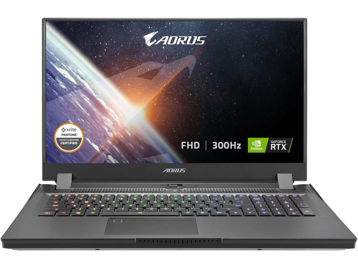 Aorus 17G, i7-11800H, RTX 3070 105W, 16 GB Ram, 512 GB SSD, FHD 300 hz 72% NTSC