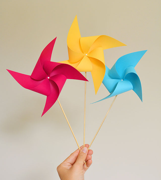 Make paper pinwheels