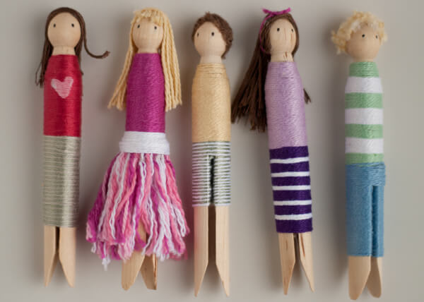 Design clothespin dolls