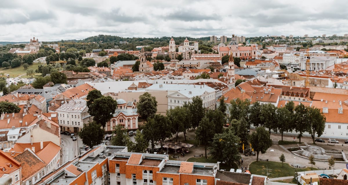 Exploring Vilnius, Lithuania with Jordan and Emily